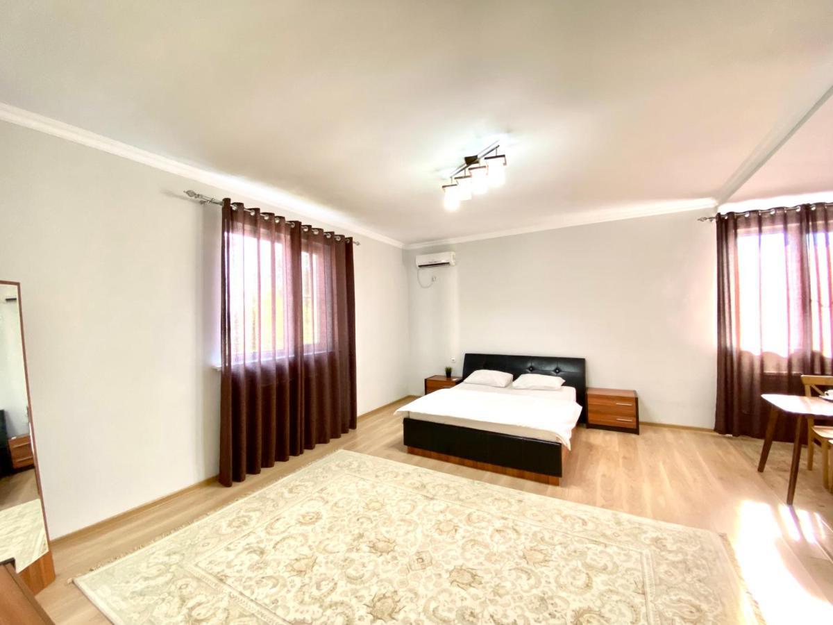 Sarai-Batu Guest House Atyrau Exterior photo